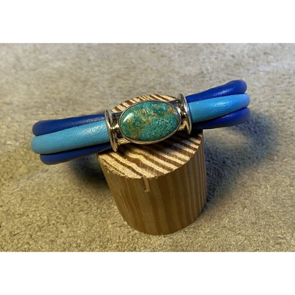 Two-Tone Blue Leather Wrap Bracelet Silverplated Fittings & Turquoise Cabochon S